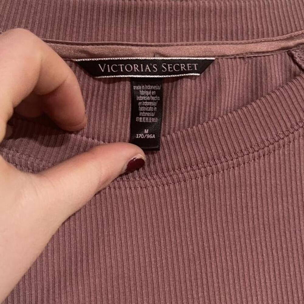 Victoria's Secret Mauve Pajama Set - Picture 2 of 8